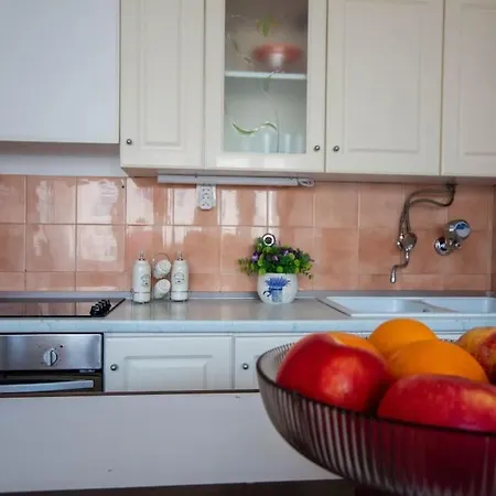 Spacious 3 Bedroom Chiara Near & Old Tovn Apartmán *