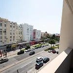 Spacious 3 Bedroom Chiara Near & Old Tovn Сплит