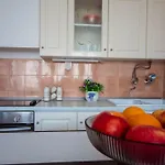 Spacious 3 Bedroom Chiara Near & Old Tovn Apartment *